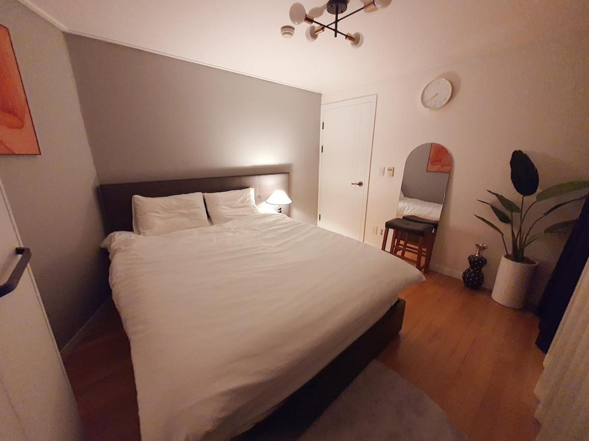 Sunny Gangnam House Seoul