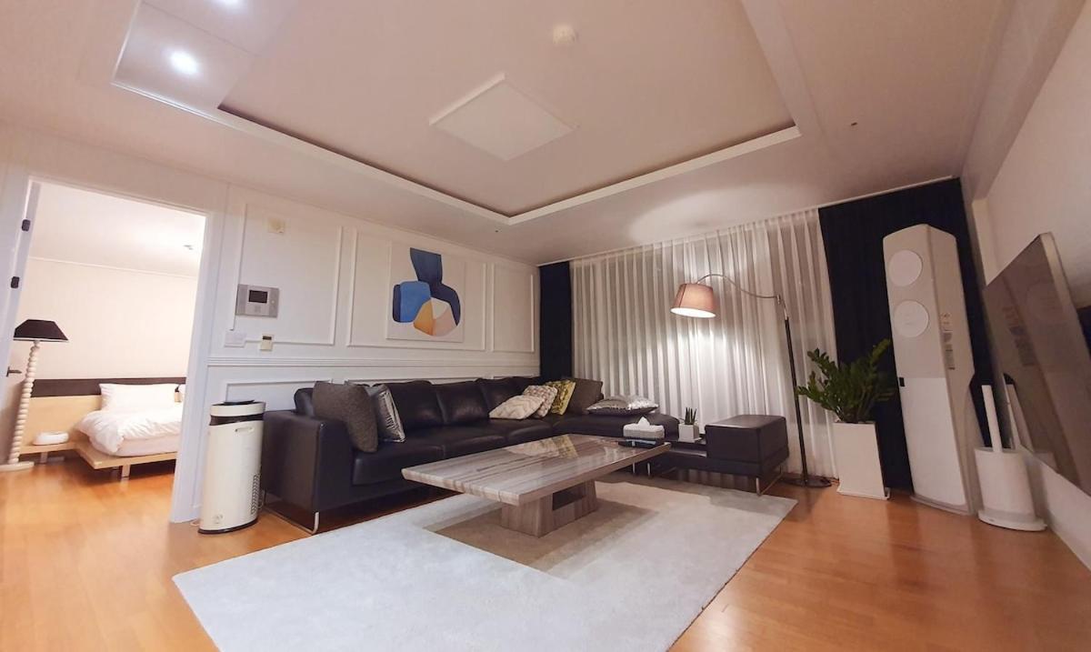Sunny Gangnam House Apartment Seoul