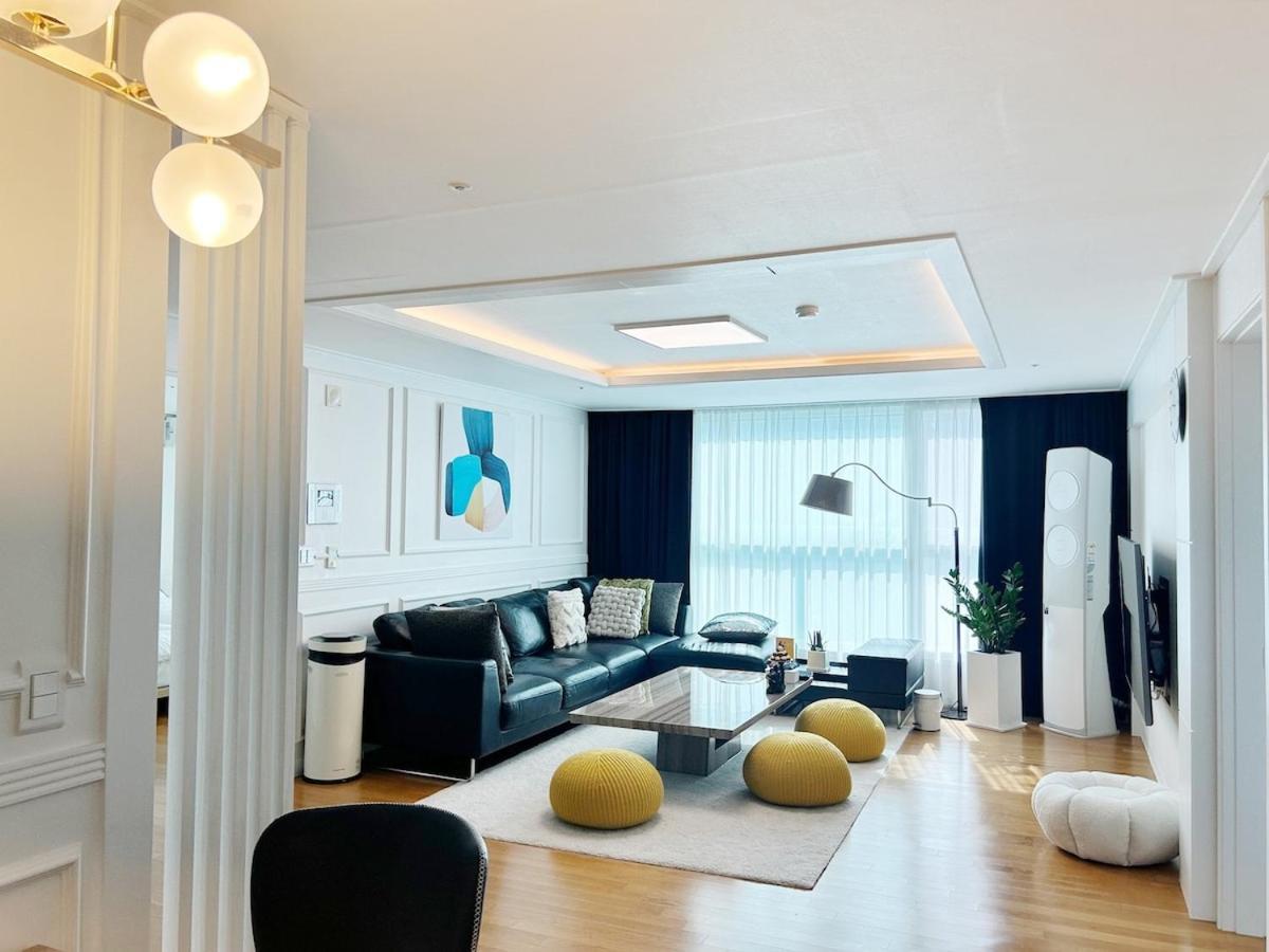 Sunny Gangnam House *